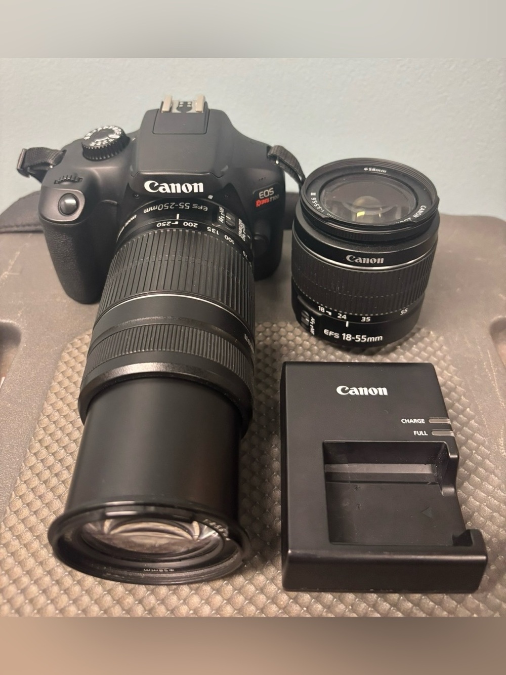 Canon EOS Rebel T100 DSLR Camera Bundle